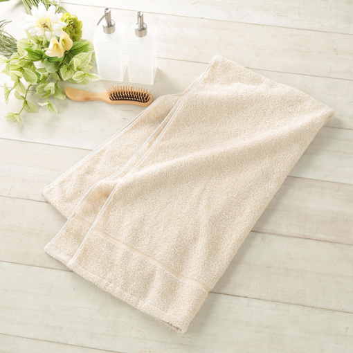 4549137174636 main l