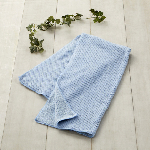 4549137183621 main l