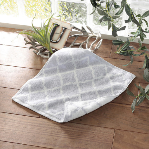 4549137192067 main l